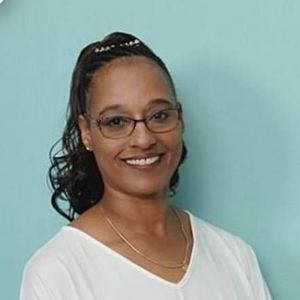 Meet your Posher, Cora